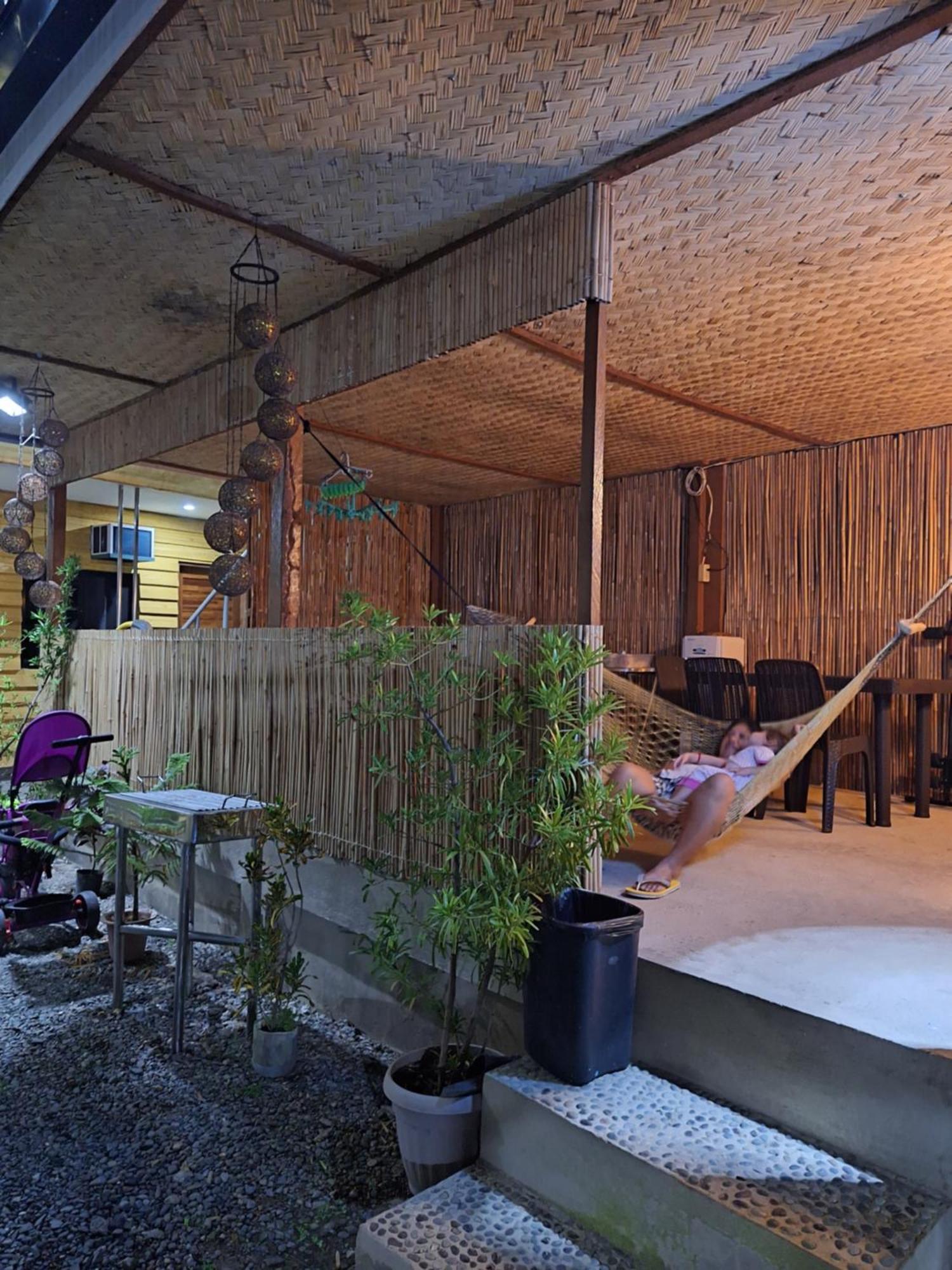 Rain Haven Lodging House Coron Exteriör bild