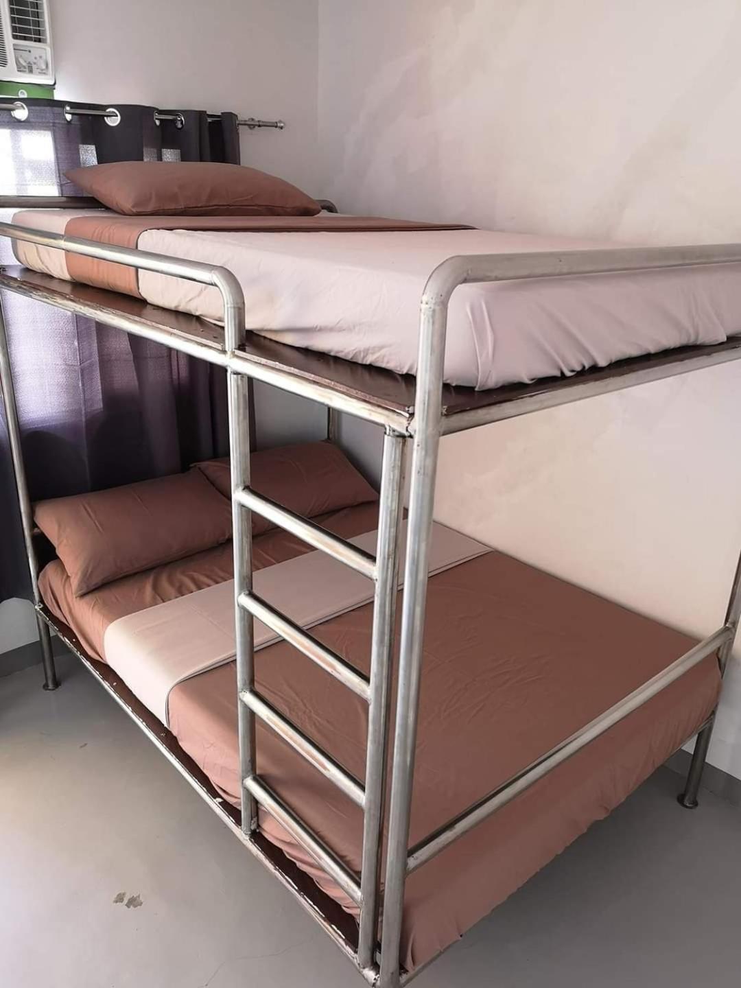 Rain Haven Lodging House Coron Exteriör bild